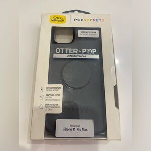 Otterbox Otter Defender Popsockets IPhone 11 Pro Max Case NWT